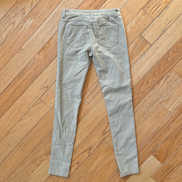 🌻O.S.C. Khaki Pants/Jeggings - Picture 6 of 6